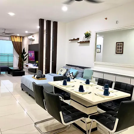 Mansion One Suite By Staycation Homestay George Town Exterior photo