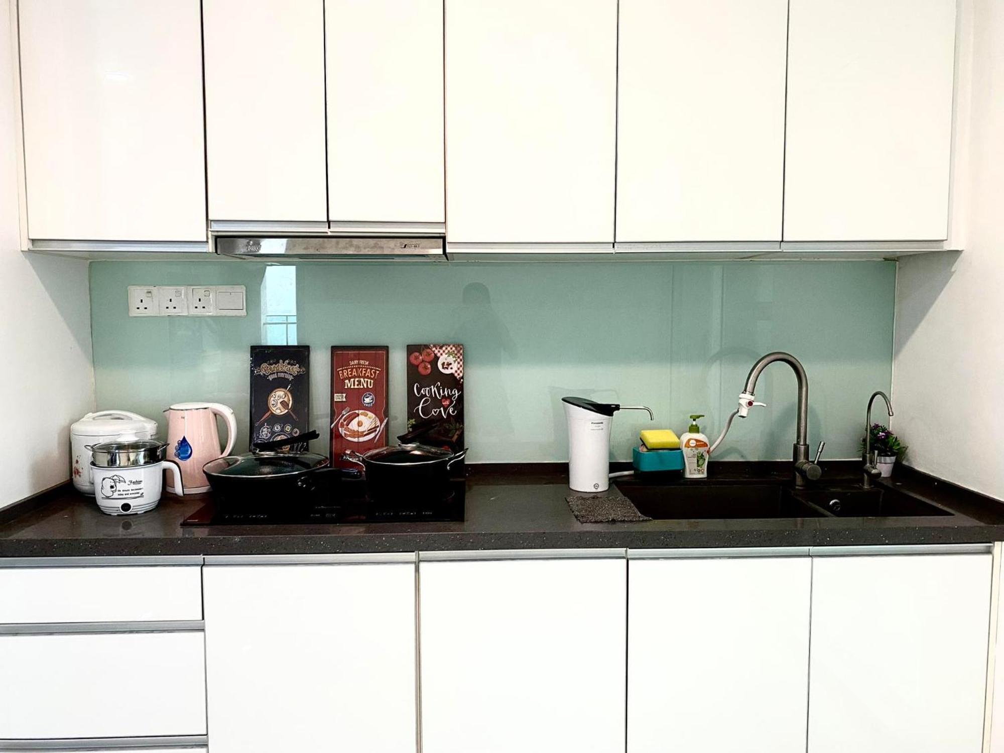 Mansion One By Staycation * George Town