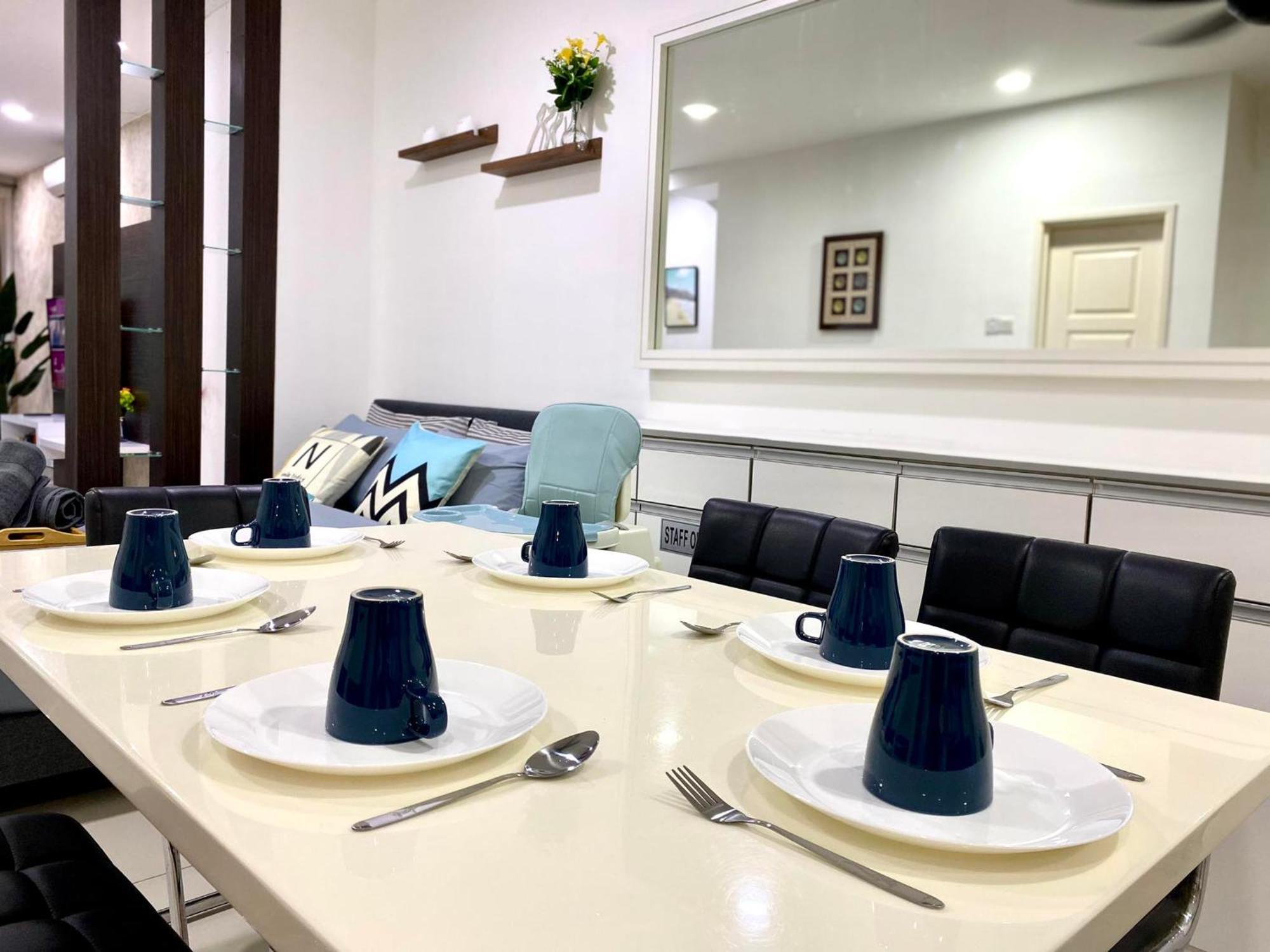 Apartment Mansion One By Staycation George Town